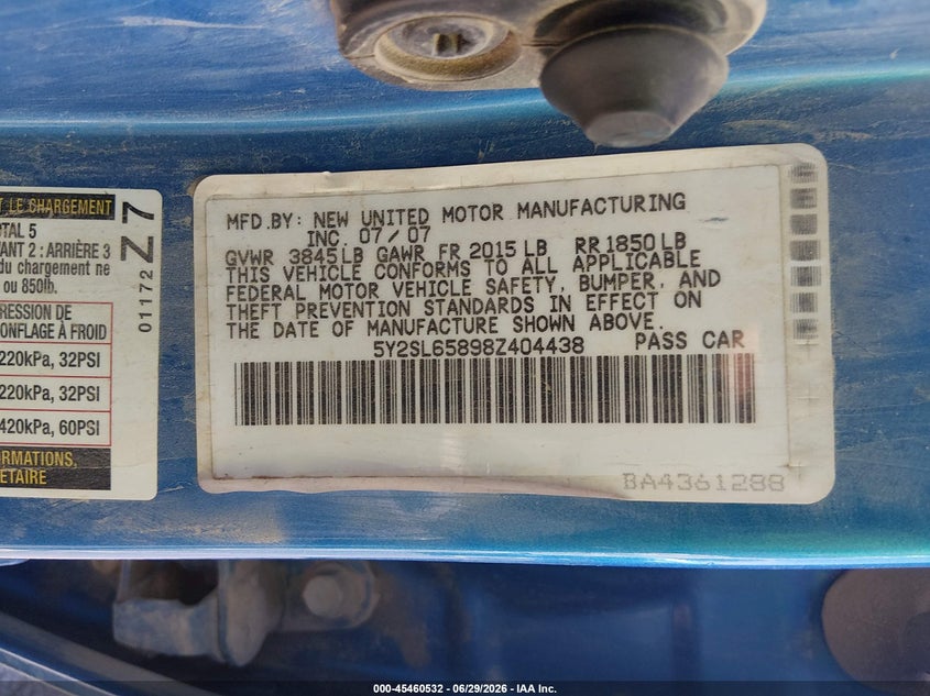 2008 Pontiac Vibe VIN 5Y2SL65898Z404438 IAAI salvage auction — NORMAL WEAR, Clear (Utah), sold $450 on 2026-07-24 (photo 9)