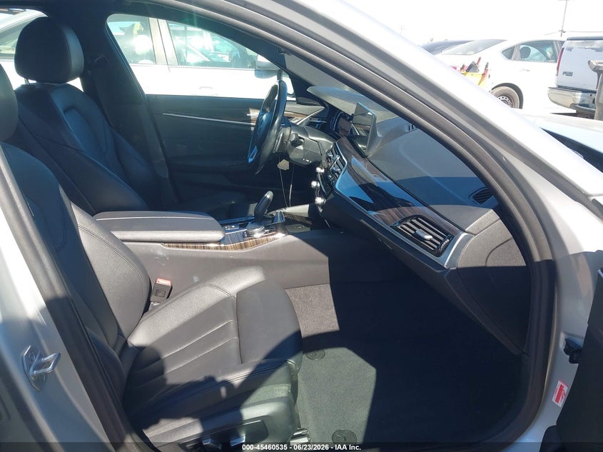 2018 BMW 5er VIN WBAJA9C55JB033074 IAAI salvage auction — NORMAL WEAR, Clear - Dealer Only (California), sold $5,150 on 2026-07-23 (photo 5)