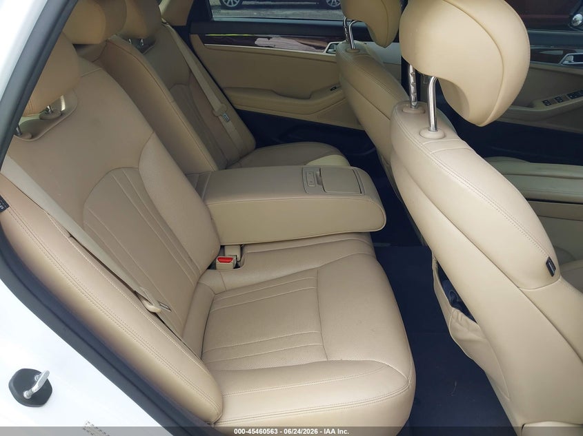 2016 Hyundai Genesis VIN KMHGN4JE7GU115615 IAAI salvage auction — NORMAL WEAR, Clear (Illinois), sold $1,250 on 2026-07-29 (photo 8)