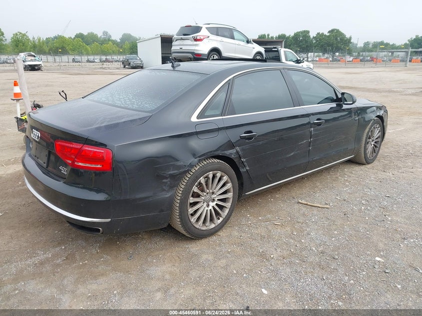 2013 Audi A8 VIN WAUR2AFD6DN019207 IAAI salvage auction — RIGHT SIDE, Clear (Tennessee), sold $2,500 on 2026-07-24 (photo 4)