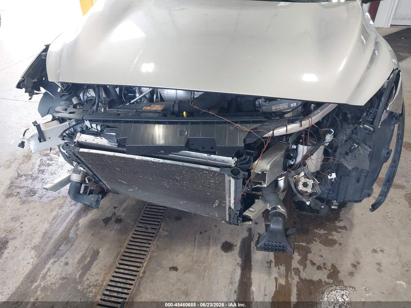 2017 Infiniti Qx30 VIN SJKCH5CP2HA033404 IAAI salvage auction — FRONT END, Salvage (North Dakota), sold $375 on 2026-07-02 (photo 6)