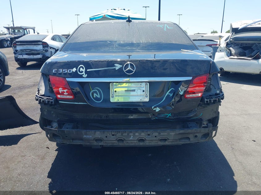 2014 Mercedes-benz E-klasse VIN WDDHF5KBXEA909402 IAAI salvage auction — REAR END, Salvage Title, sold $2,200 on 2026-07-12 (photo 6)