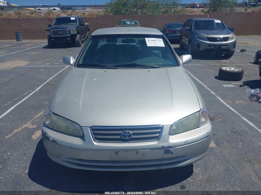 2000 Toyota Camry VIN JT2BG22K4Y0440001 IAAI salvage auction — FRONT END, Clear - Dealer Only (California), sold $425 on 2026-07-15 (photo 6)