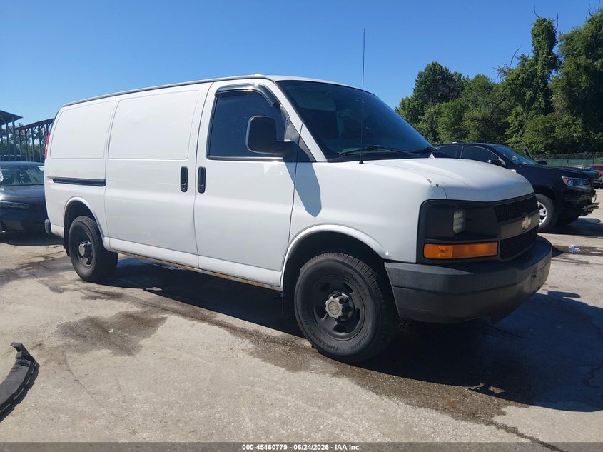 2007 Chevrolet Express 2500 VIN 1GCGG25V371103511 IAAI salvage auction — FRONT & REAR, Salvage - Greater Than 75% (Maryland), sold $375 on 2026-07-18 (photo 1)
