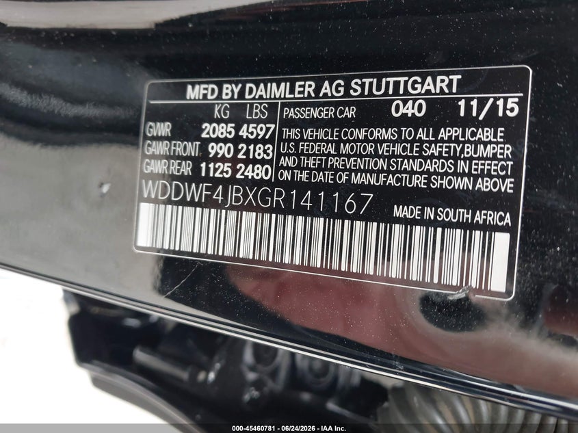 2016 Mercedes-benz C-klasse VIN WDDWF4JBXGR141167 IAAI salvage auction — RIGHT FRONT, Salvage (California), sold $2,150 on 2026-08-03 (photo 9)