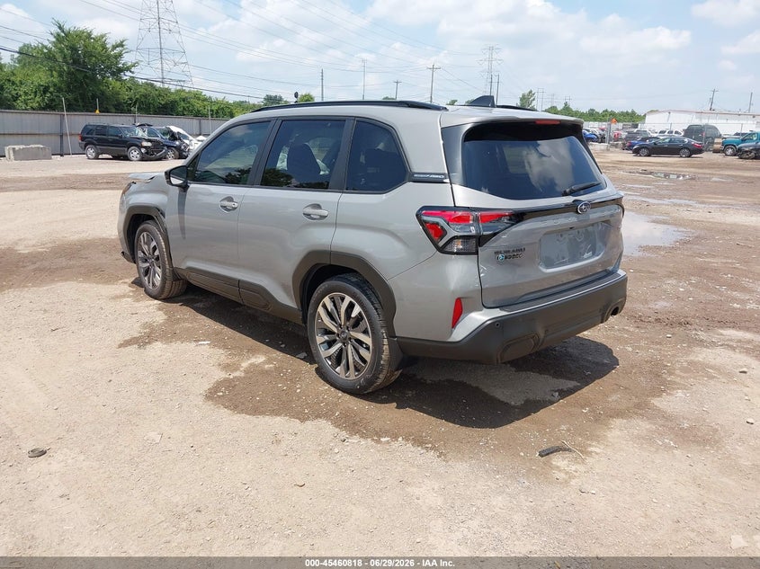 2025 Subaru Forester VIN JF2SLDTC3SH588396 IAAI salvage auction — FRONT END, Salvage Title, sold $8,250 on 2026-10-08 (photo 3)