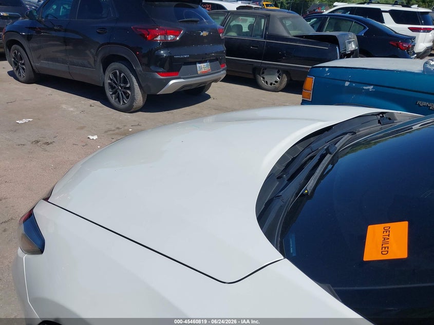 2019 Nissan Maxima VIN 1N4AA6AV0KC366868 IAAI salvage auction — HAIL, Salvage Title, sold $7,550 on 2026-08-11 (photo 6)