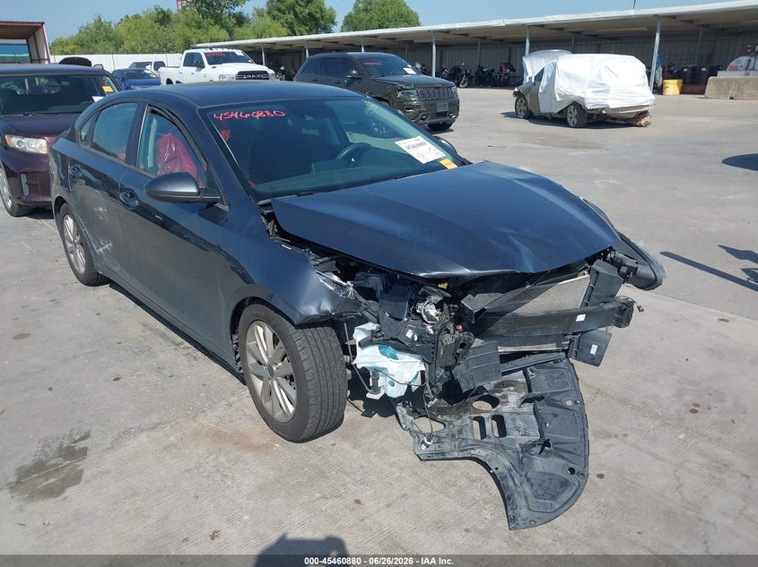 2021 Kia Forte VIN 3KPF24AD2ME308572 IAAI salvage auction — FRONT END, Original (Texas), sold $2,250 on 2026-09-08 (photo 1)