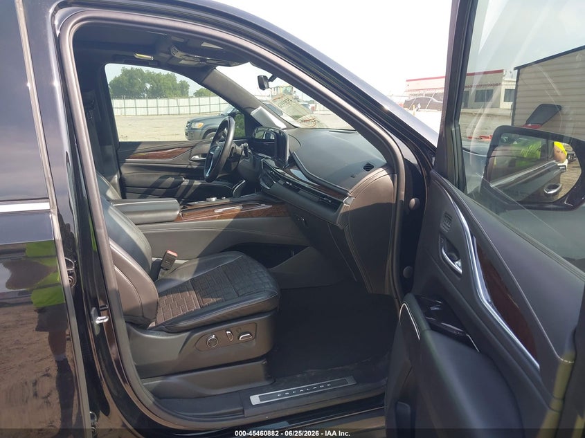 2021 Cadillac Escalade VIN 1GYS4MKL5MR411983 IAAI salvage auction — FRONT END, Salvage (Georgia), sold $32,500 on 2026-08-17 (photo 5)
