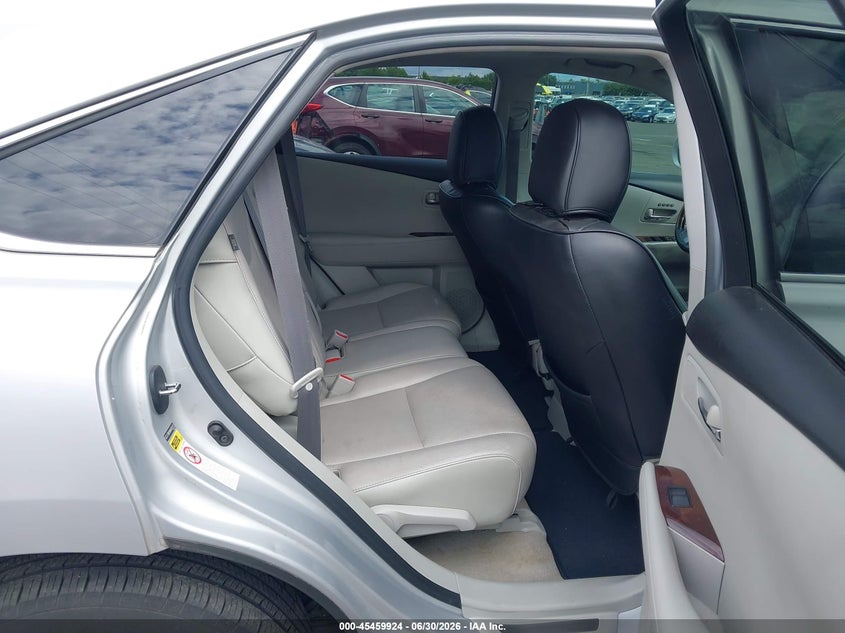 2010 Lexus Rx 350 VIN 2T2BK1BA8AC061422 IAAI salvage auction — NORMAL WEAR, Clear-Dealer Only (Oregon), sold $2,875 on 2026-07-09 (photo 8)