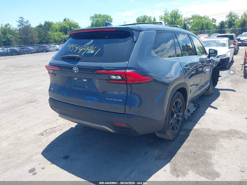 2024 Toyota Highlander VIN 5TDAAAB54RS030841 IAAI salvage auction — RIGHT FRONT, Salvage Title, sold $21,800 on 2026-07-28 (photo 4)