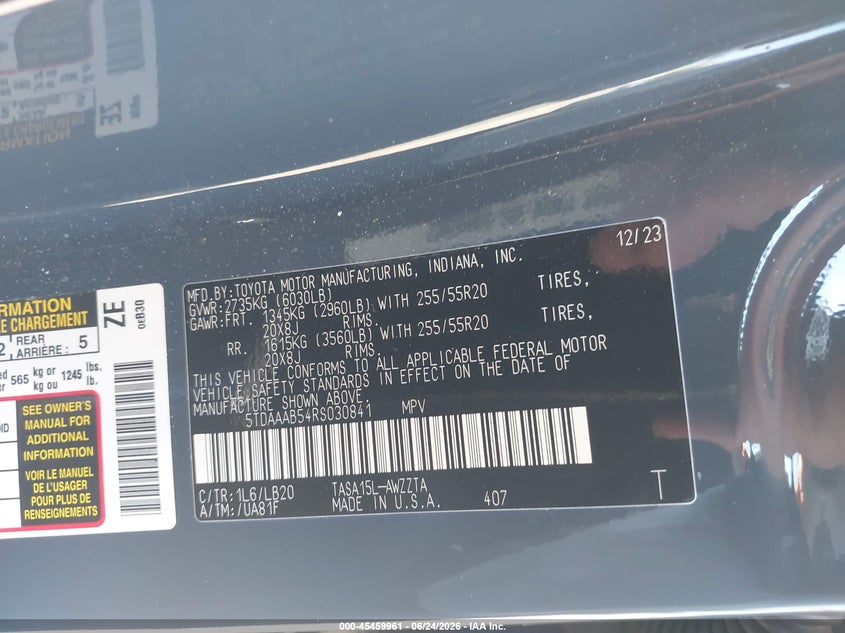 2024 Toyota Highlander VIN 5TDAAAB54RS030841 IAAI salvage auction — RIGHT FRONT, Salvage Title, sold $21,800 on 2026-07-28 (photo 9)