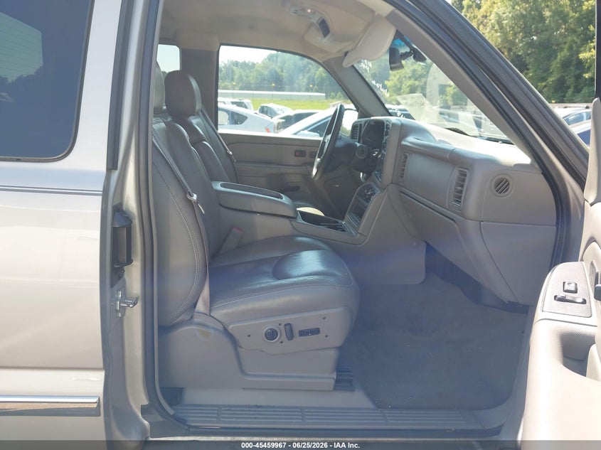2006 Gmc SIERRA VIN 1GTEC19Z26Z240935 IAAI salvage auction — FRONT & REAR, Salvage (Tennessee), sold $1,800 on 2026-07-25 (photo 5)