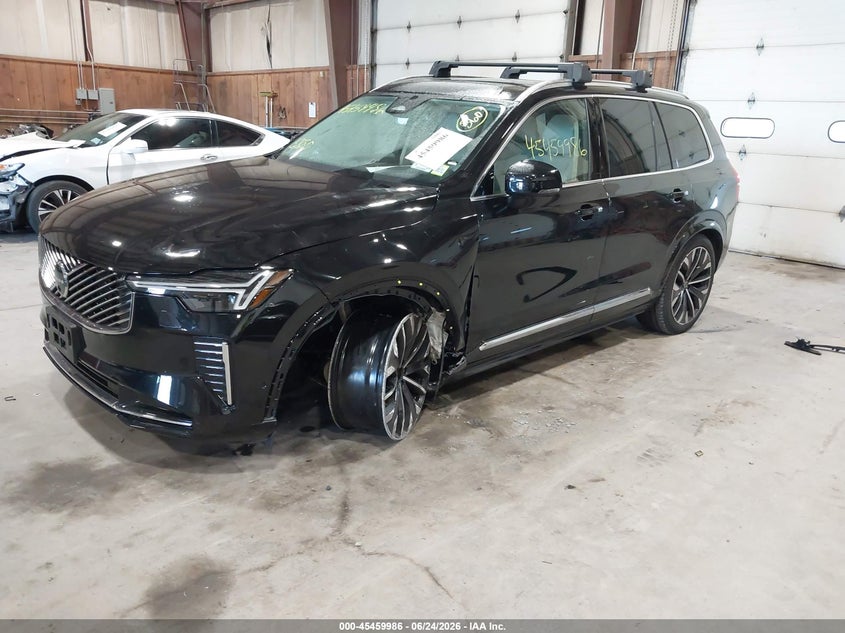 2025 Volvo Xc90 VIN YV4062JG3S1391578 IAAI salvage auction — LEFT FRONT, Wait Title, sold $35,700 on 2026-08-24 (photo 2)