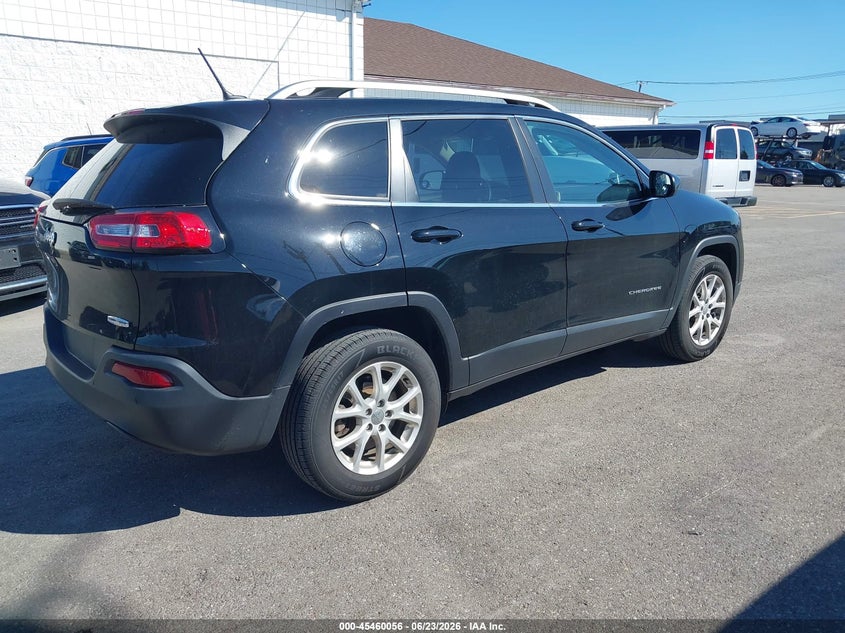 2018 Jeep Cherokee VIN 1C4PJMCB9JD559251 IAAI salvage auction — NORMAL WEAR, Sf97 (New York), sold $25 on 2026-07-23 (photo 4)