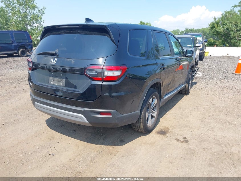 2025 Honda Pilot VIN 5FNYG1H46SB004795 IAAI salvage auction — FRONT END, Salvage Title, sold $11,800 on 2026-08-18 (photo 4)