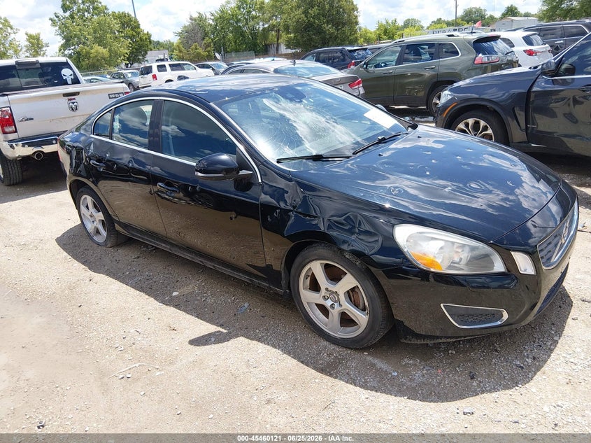 2013 Volvo S60 VIN YV1612FS4D1208663 IAAI salvage auction — HAIL, Salvage (Illinois), sold $225 on 2026-08-18 (photo 1)