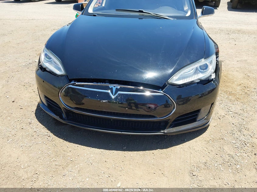 2013 Tesla Model s VIN 5YJSA1CG2DFP20699 IAAI salvage auction — FRONT END, Salvage (Arizona), sold $2,450 on 2026-07-20 (photo 6)