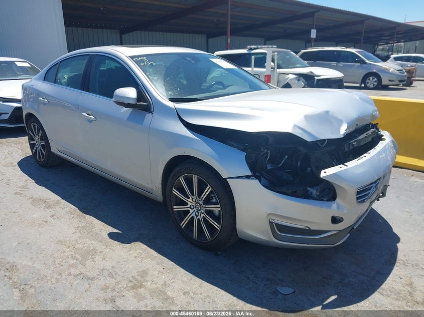 2018 Volvo VIN LYV402HK6JB171293 IAAI salvage auction — FRONT END, Salvage Title, sold $1,750 on 2026-07-23 (photo 1)