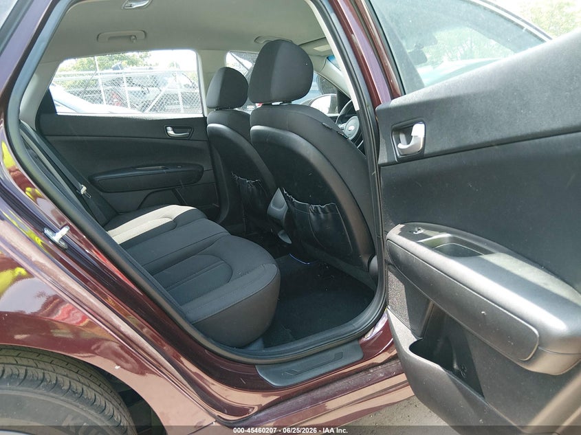 2018 Kia Optima VIN 5XXGT4L32JG258149 IAAI salvage auction — FRONT END, Salvage (Ohio), sold $0 on 2026-09-28 (photo 8)