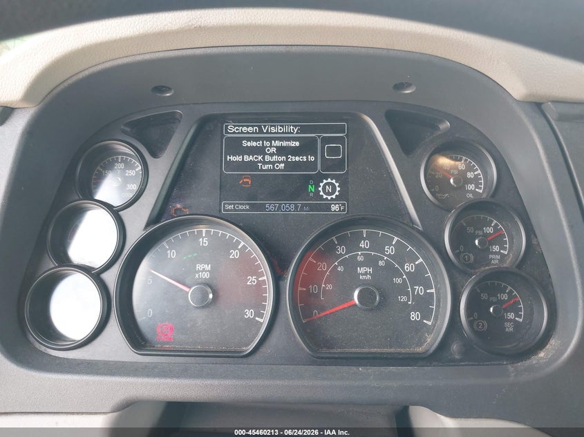 2019 Peterbilt 579 VIN 1XPBDP9X1KD492330 IAAI salvage auction — NORMAL WEAR, Clear (Virginia), sold $8,950 on 2026-08-04 (photo 5)
