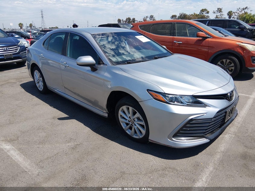 2021 Toyota Camry VIN 4T1C11AK1MU549149 IAAI salvage auction — NORMAL WEAR, Salvage (California), sold $3,350 on 2026-07-09 (photo 1)