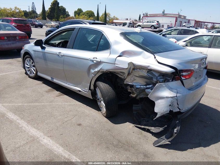2021 Toyota Camry VIN 4T1C11AK1MU549149 IAAI salvage auction — NORMAL WEAR, Salvage (California), sold $3,350 on 2026-07-09 (photo 3)