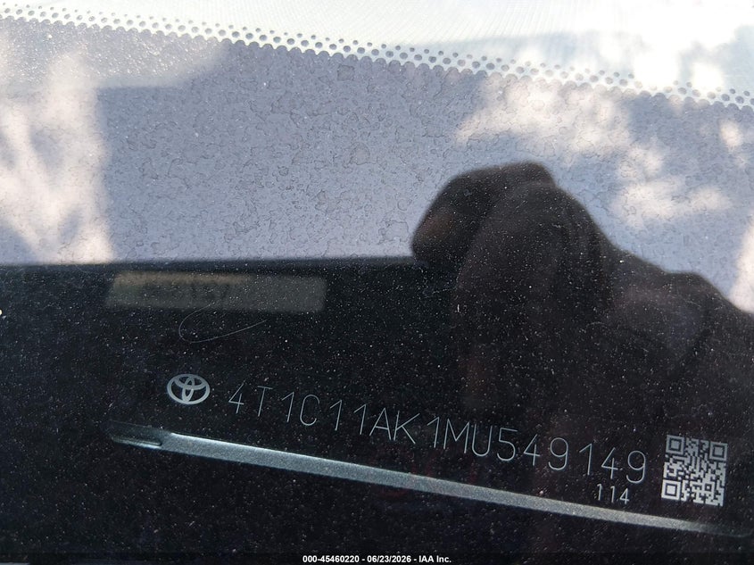 2021 Toyota Camry VIN 4T1C11AK1MU549149 IAAI salvage auction — NORMAL WEAR, Salvage (California), sold $3,350 on 2026-07-09 (photo 9)