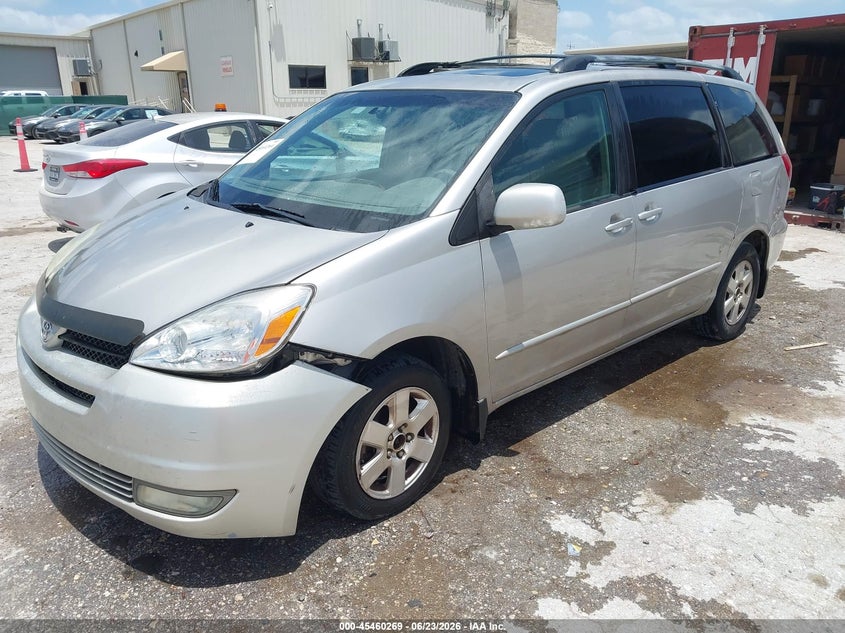 2004 Toyota Sienna VIN 5TDZA22C54S153757 IAAI salvage auction — NORMAL WEAR, Clear (Tennessee), sold $700 on 2026-07-29 (photo 2)
