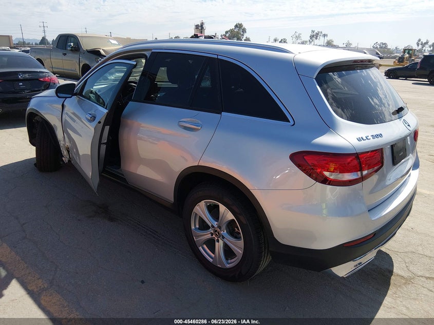 2018 Mercedes-benz VIN WDC0G4JBXJV093806 IAAI salvage auction — LEFT SIDE, Salvage (California), sold $5,300 on 2026-07-29 (photo 3)