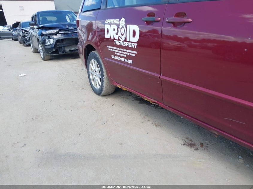 2005 Toyota Sienna VIN 5TDZA23C65S317713 IAAI salvage auction — NORMAL WEAR, Original (New Hampshire), sold $425 on 2026-07-29 (photo 6)