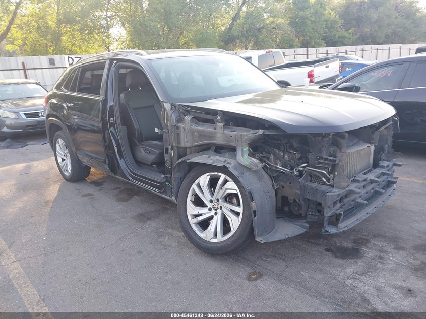 2020 Volkswagen Atlas cross sport VIN 1V2ME2CA8LC208101 IAAI salvage auction — FRONT END, Salvage (Utah), sold $4,000 on 2026-07-10 (photo 1)