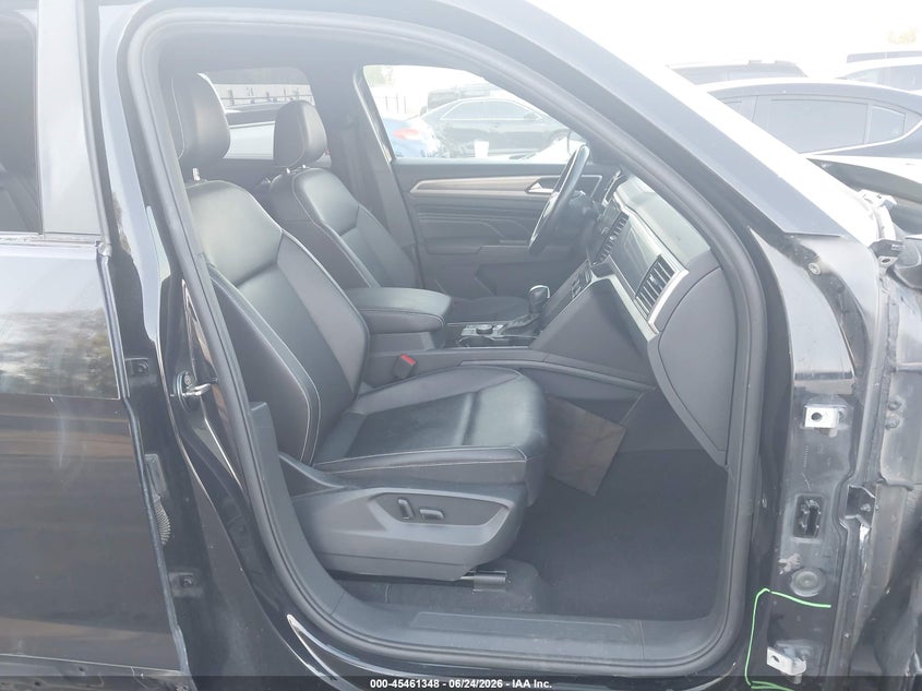 2020 Volkswagen Atlas cross sport VIN 1V2ME2CA8LC208101 IAAI salvage auction — FRONT END, Salvage (Utah), sold $4,000 on 2026-07-10 (photo 5)