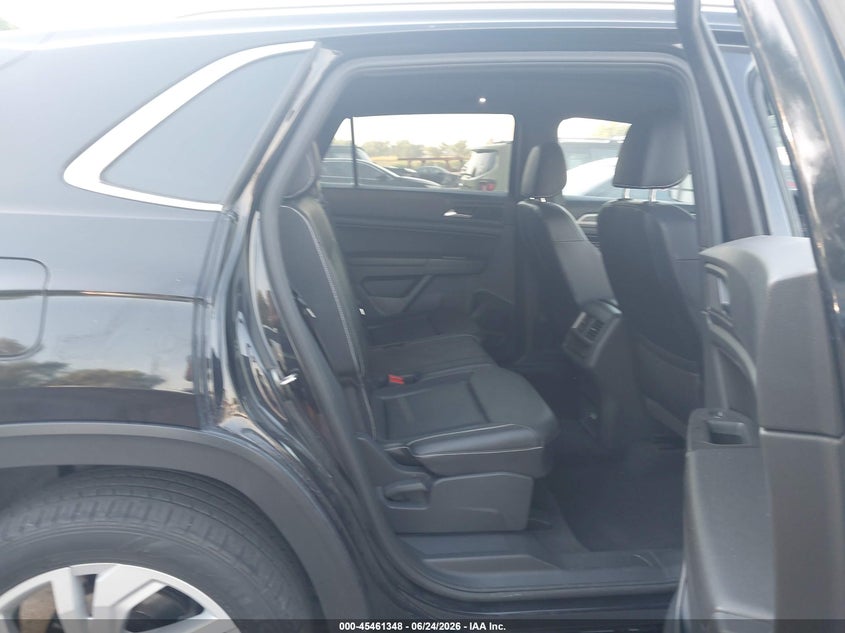 2020 Volkswagen Atlas cross sport VIN 1V2ME2CA8LC208101 IAAI salvage auction — FRONT END, Salvage (Utah), sold $4,000 on 2026-07-10 (photo 8)