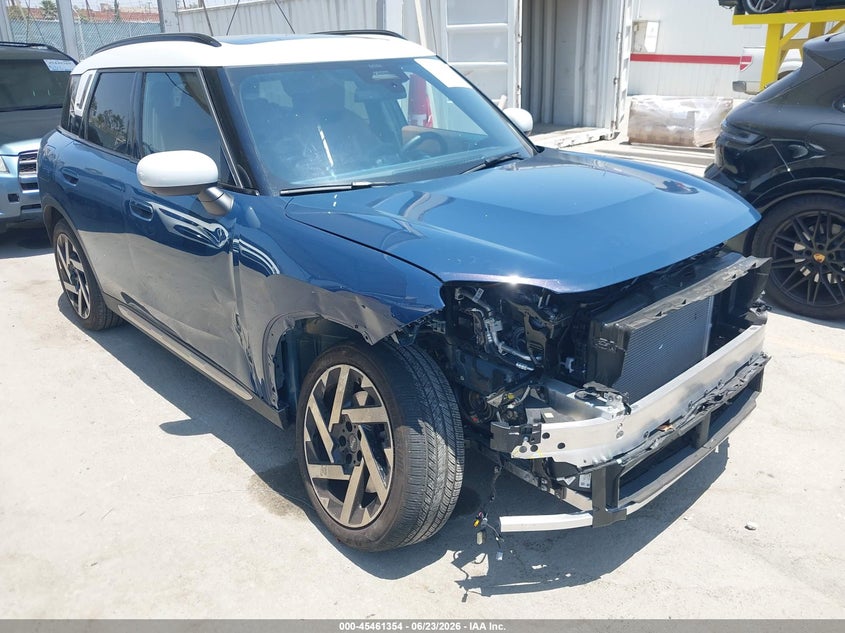 2025 Mini Countryman VIN WMZ23GA01S7T53347 IAAI salvage auction — FRONT END, Salvage Title, sold $13,875 on 2026-08-17 (photo 1)