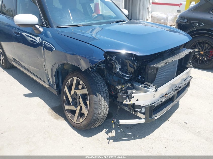 2025 Mini Countryman VIN WMZ23GA01S7T53347 IAAI salvage auction — FRONT END, Salvage Title, sold $13,875 on 2026-08-17 (photo 6)