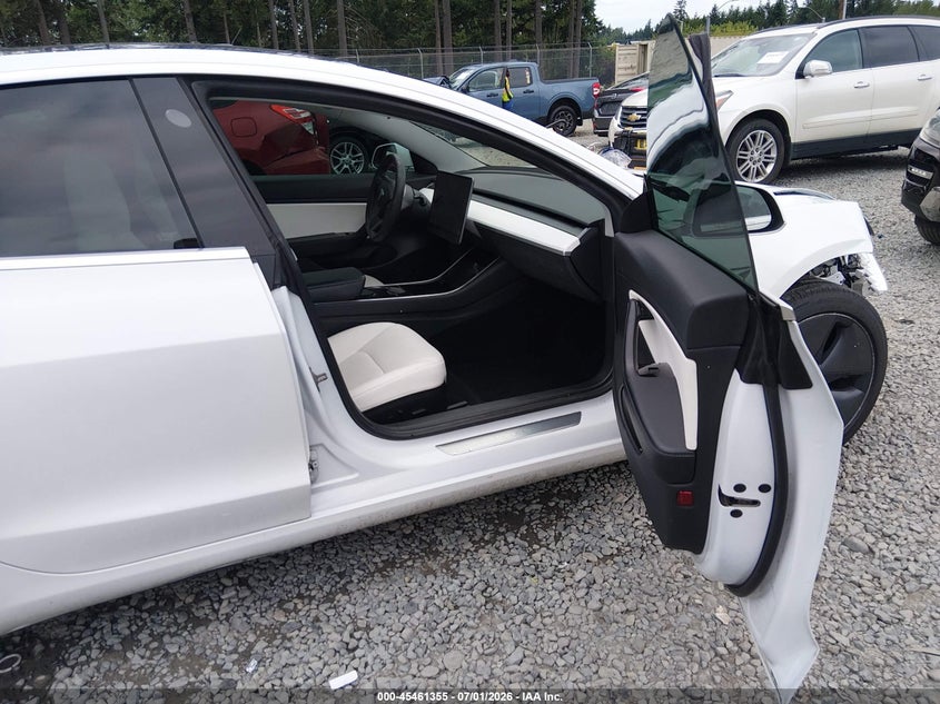 2019 Tesla Model 3 VIN 5YJ3E1EB7KF494425 IAAI salvage auction — RIGHT FRONT, Bill Of Sale (Washington), sold $5,800 on 2026-07-15 (photo 5)