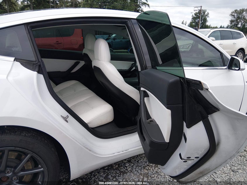 2019 Tesla Model 3 VIN 5YJ3E1EB7KF494425 IAAI salvage auction — RIGHT FRONT, Bill Of Sale (Washington), sold $5,800 on 2026-07-15 (photo 8)