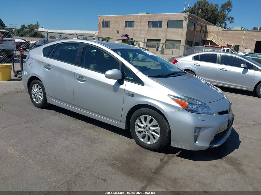 2012 Toyota Prius VIN JTDKN3DP5C3010948 IAAI salvage auction — LEFT FRONT, Salvage (California), sold $6,150 on 2026-07-13 (photo 1)