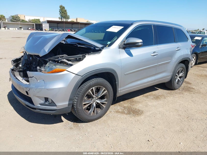 2016 Toyota Highlander VIN 5TDKKRFH8GS505070 IAAI salvage auction — FRONT END, Salvage Title - Dealer (California), sold $8,000 on 2026-07-20 (photo 2)