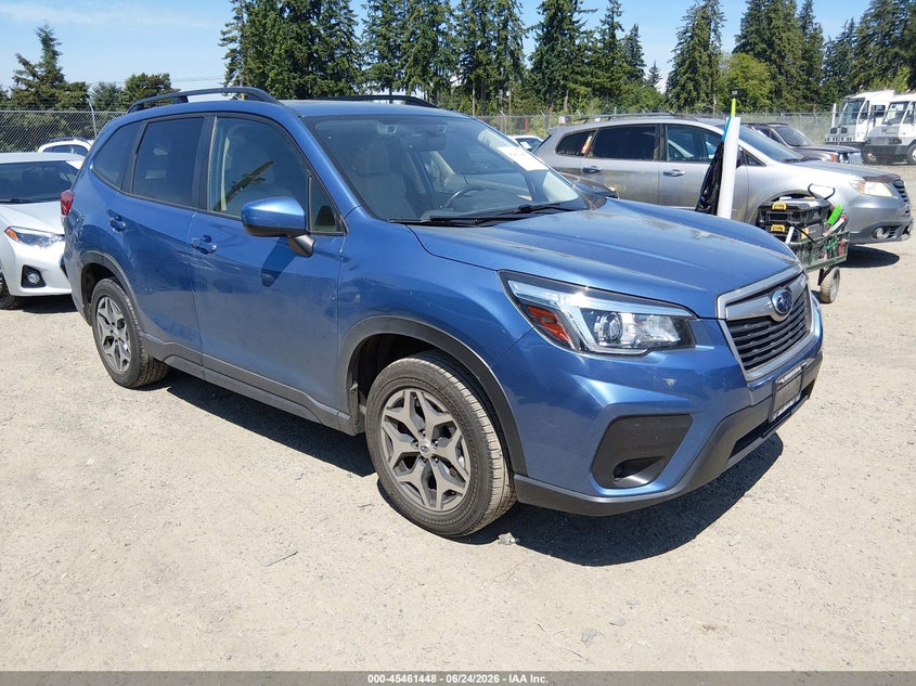 2019 Subaru Forester VIN JF2SKAGC9KH524679 IAAI salvage auction — NORMAL WEAR, Clear (Washington), sold $7,300 on 2026-07-08 (photo 1)