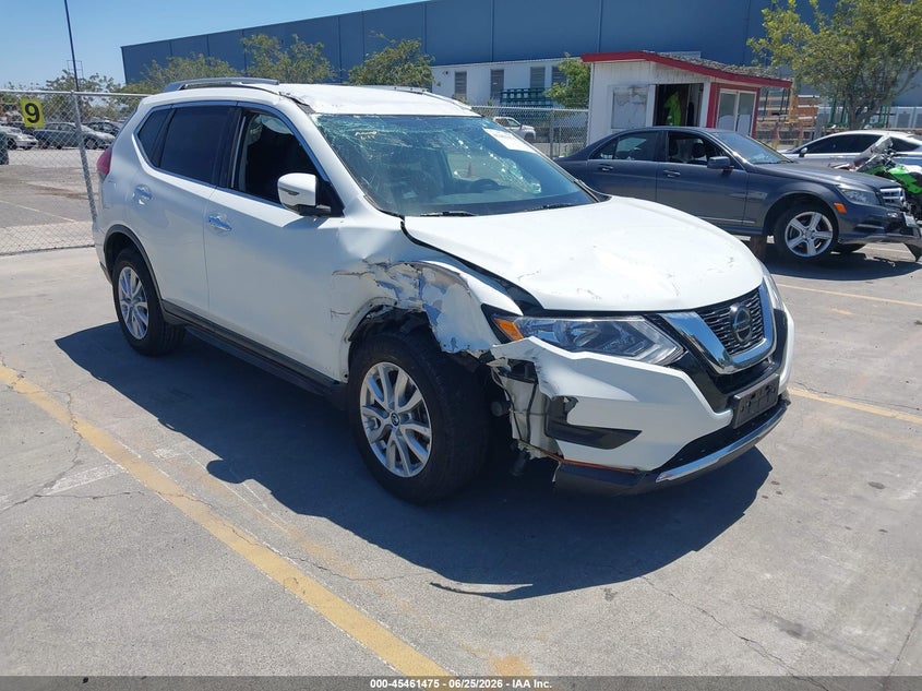 2018 Nissan Rogue VIN KNMAT2MT4JP591597 IAAI salvage auction — FRONT END, Salvage Title, sold $825 on 2026-07-29 (photo 1)