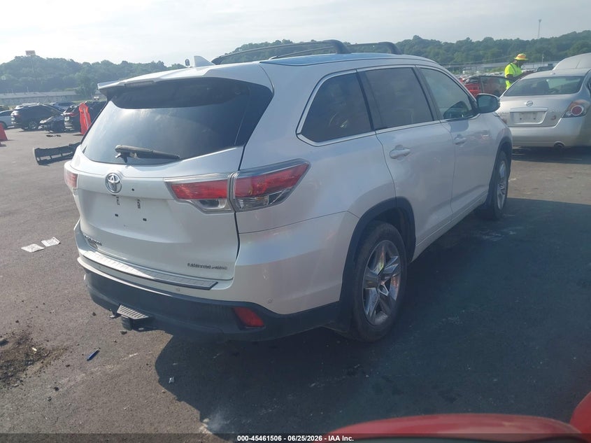 2015 Toyota Highlander VIN 5TDDKRFH1FS198073 IAAI salvage auction — FRONT END, Salvage (Illinois), sold $7,100 on 2026-08-22 (photo 4)