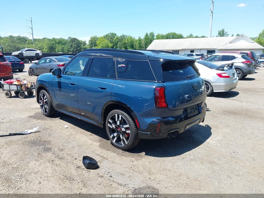 2026 Mini Countryman VIN WMZ33GA02T7U77682 IAAI salvage auction — SIDE, Salvage - Greater Than 75% (Maryland), sold $17,600 on 2026-07-09 (photo 3)