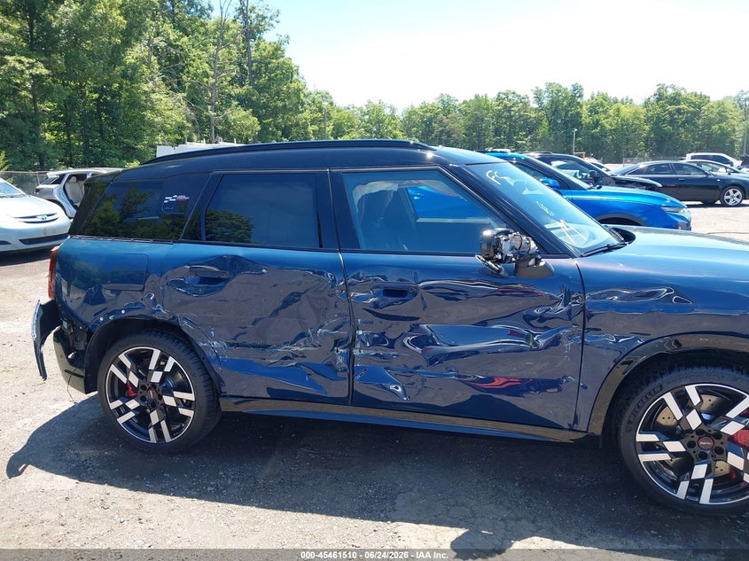 2026 Mini Countryman VIN WMZ33GA02T7U77682 IAAI salvage auction — SIDE, Salvage - Greater Than 75% (Maryland), sold $17,600 on 2026-07-09 (photo 6)