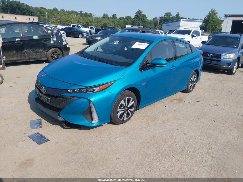 2017 Toyota Prius VIN JTDKARFP0H3025831 IAAI salvage auction — NORMAL WEAR, Original (New Hampshire), sold $3,900 on 2026-07-15 (photo 2)