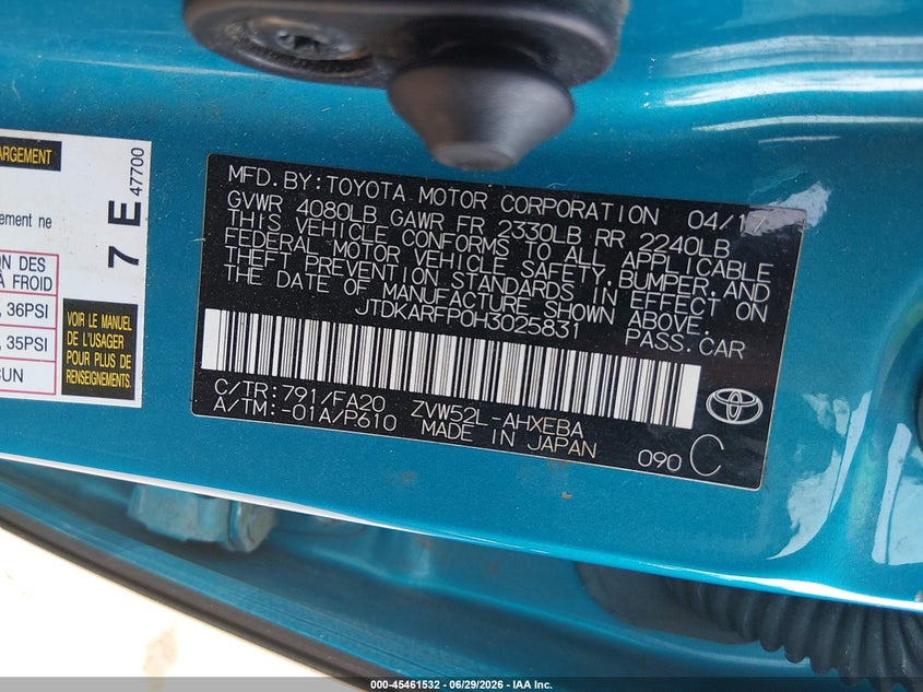 2017 Toyota Prius VIN JTDKARFP0H3025831 IAAI salvage auction — NORMAL WEAR, Original (New Hampshire), sold $3,900 on 2026-07-15 (photo 9)