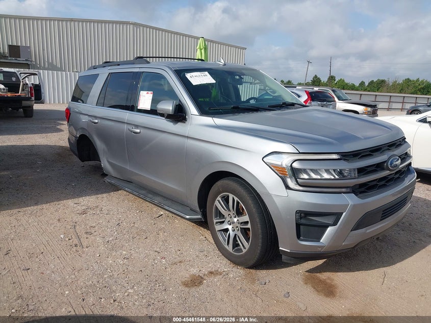 2022 Ford Expedition VIN 1FMJU1HT7NEA16988 — IAAI salvage auction photo