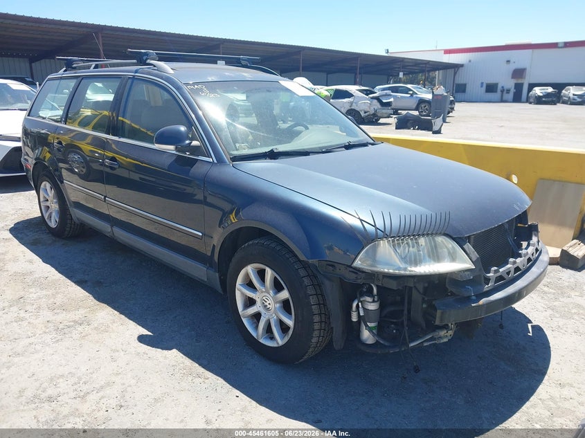 2004 Volkswagen Passat VIN WVWVD63B04E294082 IAAI salvage auction — FRONT END, Salvage (California), sold $300 on 2026-08-13 (photo 1)