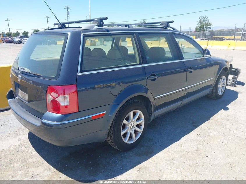2004 Volkswagen Passat VIN WVWVD63B04E294082 IAAI salvage auction — FRONT END, Salvage (California), sold $300 on 2026-08-13 (photo 4)